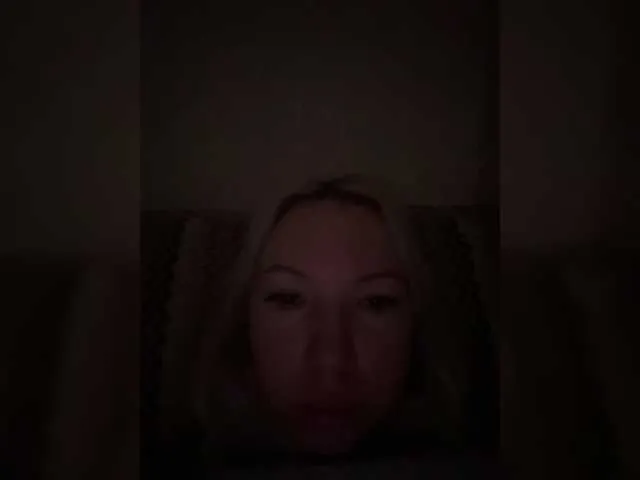 HannaMo – webcam model profile photo