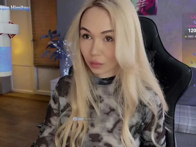 ITayaa – webcam model profile photo