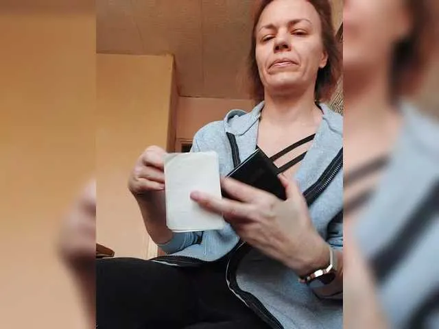 Kissaam – webcam model profile photo