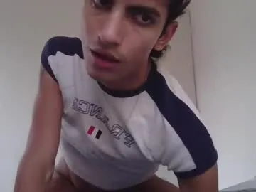 axellatino_ – webcam model profile photo